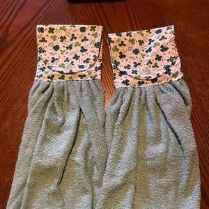 St Patrick's Day 4 Four Leaf Clover Shamrock Hanging Towels, Set of 2